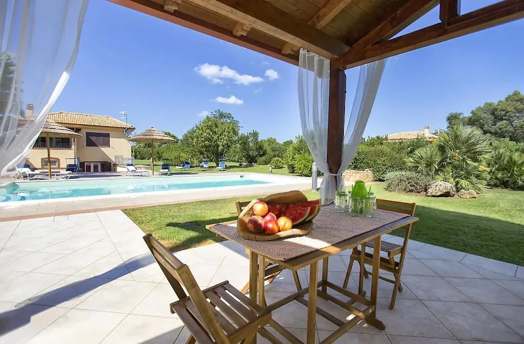 Alghero Villa Morena With Exclusive Swimming Pool And Large Garden 0*,