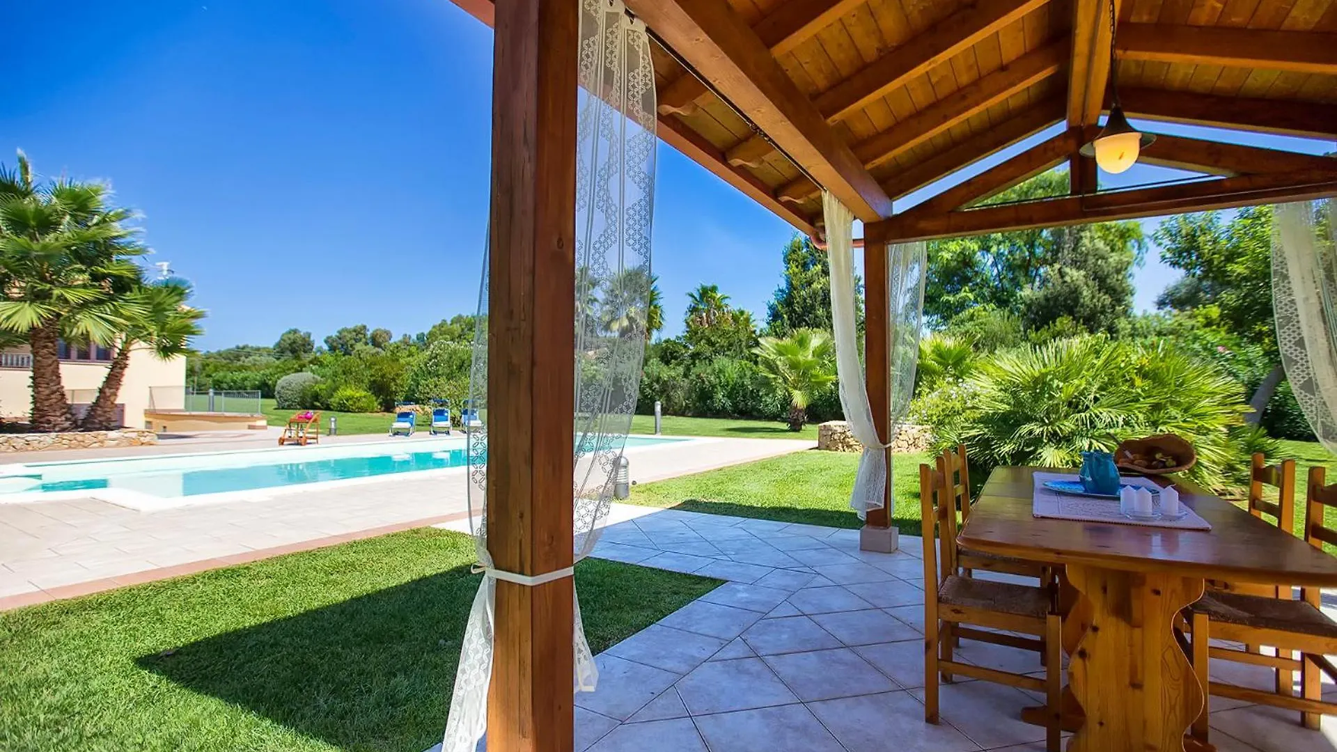 Alghero Villa Morena With Exclusive Swimming Pool And Large Garden Italy