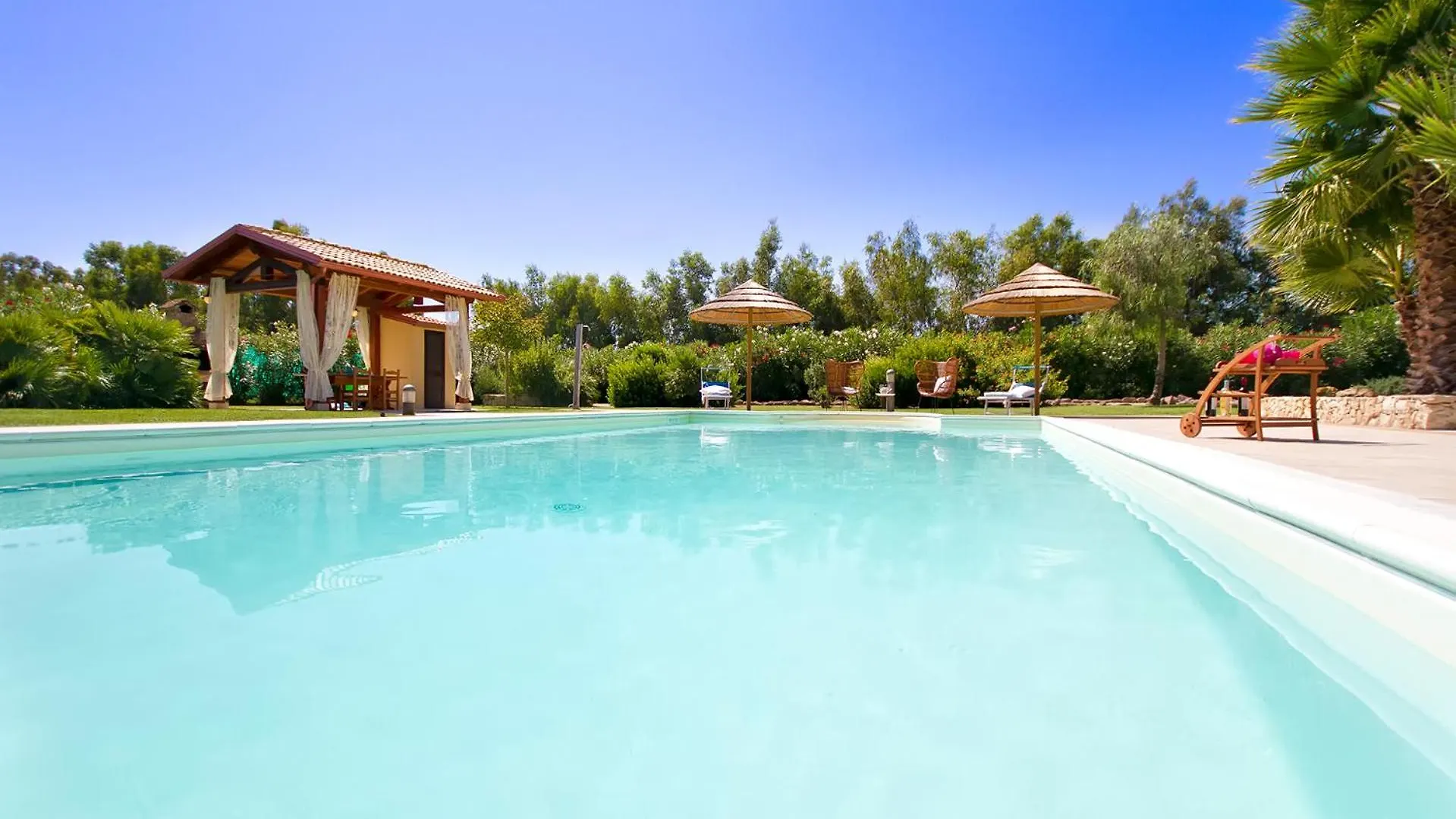 Alghero Villa Morena With Exclusive Swimming Pool And Large Garden